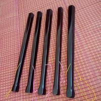 ราคา ไม้ฝึกหัด คมแฝก ไม้แต้ดำ แก่จัด สีเนื้อไม้ดำธรรมชาติ ขนาดยาว 65 ซ.ม (23851124822)