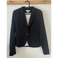 ราคา used สูทดำ h&m size 32 (26209836993)