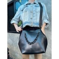 ราคา กระเป๋าสะพายข้างหนังแท้สีดำมือสอง (26984040648)