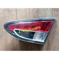 ราคา ทับทิมไฟเบรค​ ข้างขวา​ Mazda2​ Y2007 (27757880106)