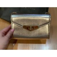 ราคา กระเป๋าออกงาน Charles & Keith สีทอง (1626226173)