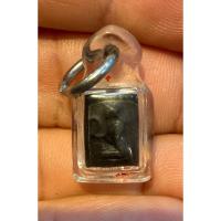 ราคา No980 นางกวักหลวงพ่อทาบ พิมพ์จิ๋ว ปี2505 เนื้อผงใบลาน วัดกระบกขึ้นผึ้ง จ.ระยอง (27215739258)