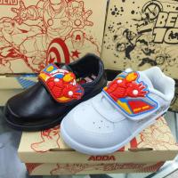 ราคา รองเท้านักเรียน ADDA รองเท้าอนุบาลชาย รุ่น 41A19 หนังดำ รุ่น 41N19 พละสีขาว ลายอเวนเจอร์ (มีไฟ) สีดำ/สีขาว (24689935470)