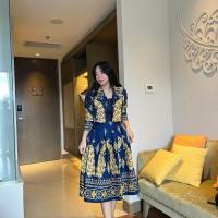 ราคา LOVID Caitlyn Dress + Blazer Batik Midi Dress (ชุดชุดผ้าบาติกสั้น) (25144489932)