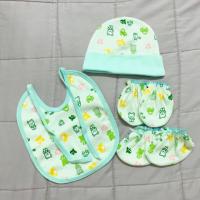 ราคา SET หมวก ถุงมือ ถุงเท้า ผ้ากันเปื้อน สีเขียว เหลือง (5337427127)