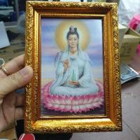ราคา กรอบรูป พระโพธิสัตว์กวนอิม เจ้าแม่ กวนอิม นั่ง ดอกบัว 13x19 ซม. พร้อมกระจก (แขวนผนัง หรือ ตั้งโต๊ะ) บูชาเจ้าแม่กวนอิม (4833540206)