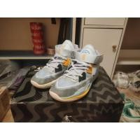 ราคา รองเท้าบาส(มือสอง)size5.5y/38 (43518924322)