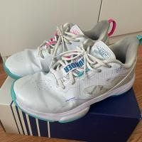 ราคา รองเท้าแบดมินตัน Victor มือสองแท้ (26108034725)