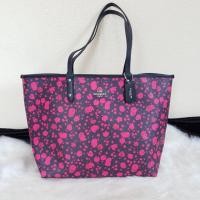 ราคา กระเป๋าcoach tote กลับด้านมือ2 ไม่เคยใช้สภาพ100% (2368233059)