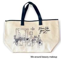 ราคา กระเป๋า Estee Lauder ผ้า canvas สกรีนลาย สายหนังสีน้ำเงินกรมท่า ขนาดกว้าง 22 นิ้ว สูง 13.5 นิ้ว ก้นกระเป๋า 7 นิ้ว (9298324725)