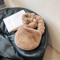 ราคา ❤ กระเป๋าสะพายข้างขนเฟอร์ขนเฟอร์เทียมสำหรับผู้หญิ (26203552675)