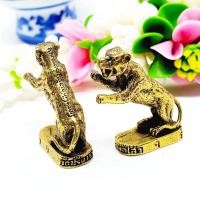 ราคา พญาเสือเผ่น เสือมหาอำนาจ หลวงพ่อไสว วัดปรีดาราม เนื้อทองเหลือง ประมาณ3ซม.บูชาเสริมมงคลแคล้วคลาดปลอดภัย (15926044749)