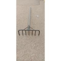 ราคา คราด 7 แฉก พร้อมด้ามเหล็ก คราด คราดด้ามเหล็ก คราดหญ้า คราดต่อด้าม (13175081061)