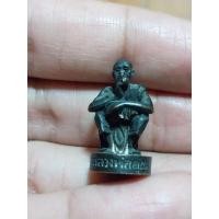 ราคา รูปหล่อนั่งยอง หลวงพ่อคูณ ปริสุทโธ วัดบ้านไร่ อ.ด่านขุนทด จ.นครราชสีมา เก่าเก็บ สภาพดี ของพร้อมส่งครับ (27529067191)