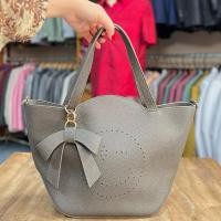 ราคา กระเป๋าวินเทจหนังแท้ มือสอง (24041019586)