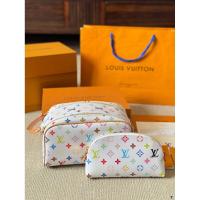 ราคา Louis Vuitton Louis Vuitton Three-Color Joint Fashion Cosmetic Bag Never Out-of-Time, Ladies Must-Have, Men, Ladies, All Can Used, Stars, A Must-Have for Cool Love A Couple กระเป๋าเครื่องสําอางซิปดอกไ