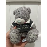 ราคา ตุ๊กตาหมี "Me to You" หรือที่รู้จักกันในชื่อ "Tatty Teddy" (29193176658)