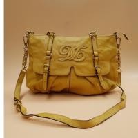 ราคา กระเป๋า Daks London แท้ สีเหลืองคัสตาร์ด (15080562030)