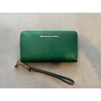 ราคา กระเป๋าสตางค์ผู้หญิง Michael Kors Malachite Jet Set Wallet ❤️กระเป๋าตังผู้หญิง MK ของแท้100%❤️ (26587780697)