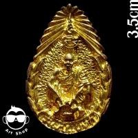 ราคา เหรียญหล่อหลวงพ่อคูณ วัดบ้านไร่ รุ่นนับแบงค์ เสาร์ 5 คูณพันล้าน ปี 2537 เนื้อกะไหล่ทอง พบเจอน้อย (29571623936)