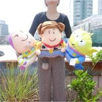 ราคา หมอนซุกมือ Woody วู้ดดี้ & Buzz Lightyear บัสไลท์เยียร์ & Greenman กรีนแมน Cheerful Toy Story 13นิ้ว (1435164274)