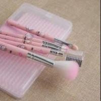 ราคา Hello Kitty Makeup Brush ชุดแปรงแต่งหน้าคิตตี้ 5 ชิ้น รุ่นใหม่ กล่องพลาสติก (892188660)