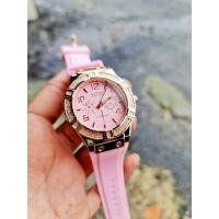 ราคา นาฬิกาข้อมือเกรสGuess ชมพู สายซิลิโคนแท้ (6758593063)