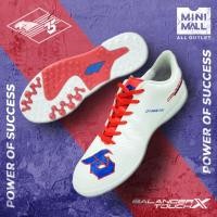 ราคา รองเท้าฟุตบอลร้อยปุ่ม [Pan T5 Balancer Touch x 2024 PF-153T] รองเท้าร้อยปุ่ม Mini mall x Pan (25020405678)