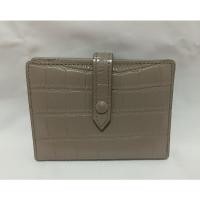 ราคา กระเป๋าสตางค์หนังแท้ สีชมพูกะปิ มือสอง (25230071578)