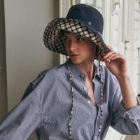 ราคา หมวกน้ำหนักเบาน้ำตาลอ่อนลายเช็กเกอร์สองด้าน จากเกาหลี DAKS (42820962866)