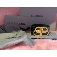 ราคา Balenciaga Bracelet size S,Used,good condition (14646414065)
