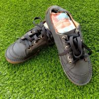 ราคา รองเท้าแฟชั่นแบรนด์มือสอง clarks. (7218353547)