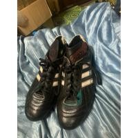 ราคา รองเท้าฟุตบอลมือสอง สตั๊ด Adidas classicขนาดยาว26เซน หนังแท้เกือบทั้วตัวไม่ปริไม่เปิด ป้ายไซหลุดหาย (28108045258)