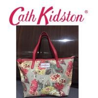 ราคา sale กระเป๋าสะพาย Cath kidstons แท้ 100% (1539485343)