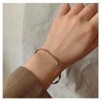 ราคา (ส่งจากกทม.) กำไลข้อมือคลื่น กำไลข้อมือหยัก สีเงินและสีทอง กำไลข้อมือแฟชั่นเกาหลี ปรับขนาดตามข้อมือ (26626767982)