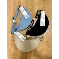 ราคา Uniqlo กระเป๋าสะพายข้าง/กระเป๋าเกี๊ยว ไซส์เล็ก (มือ1 ป้ายห้อย) (41117847551)