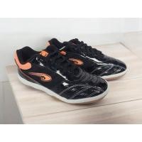 ราคา HARA FS07 รองเท้าแบตมินตัน รองเท้าฟุตซอล สีดำ/ส้ม (29470148702)