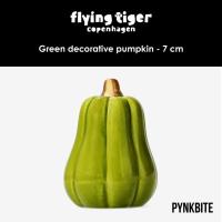 ราคา (Preorder) Flying Tiger Green decorative pumpkin - 7 cm เซรามิก Halloween Collection (40321417672)