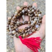 ราคา สร้อยปะคำไม้กลายเป็นหินพม่า (26228063343)