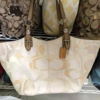 ราคา ของแท้ 100% กระเป๋า Coach Shopping มือสอง (4719764691)