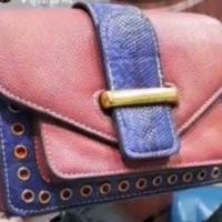 ราคา กระเป๋าทรงคอสบอดี้หนังสีแดงและผองเพื่อนในไลฟ์ (4236408061)