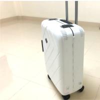 ราคา กระเป๋าเดินทาง ROLLICA PC Trolley 20 นิ้ว (880925051)