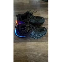 ราคา Balenciaga Track Led 44 ของแท้มือสอง (28063037548)
