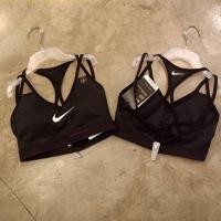 ราคา สปอร์ตบรา Nike แท้ 100% (2514873903)