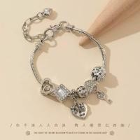 ราคา สร้อยข้อมือเงินแท้สไตล์ Pandora Charm Bracelet ประดับหัวใจคริสตัลสุดหรู (แถมฟรี! กล่องใส่เครื่องประดับ) (29181917621)