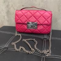 ราคา A23 กระเป๋าสะพายข้างหนังลายนวม Michael Kors Sloan สีชมพูเข้ม (สีที่เรียกว่า Fuxia) (29308800900)