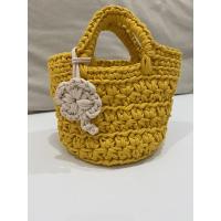 ราคา กระเป๋าถักโครเชต์ ซายูริ ถักจากไหมผ้ายืด พร้อมตัวห้อยรูปดอกไม้ (4045706985)