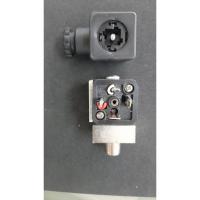 ราคา Pressure Switch Brand:HONSBERG ใชกับเเรงดันช่วง 30-150 Bar (5451901505)
