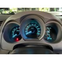 ราคา หลอดไฟเรือนไมล์วีโก้ วีโก้แชมป์ รถตู้คอมมิวเตอร์ ฟอร์จูนเนอร์ สีไอซ์บูล สีขาวเดิม ( วีโก้ใช้ 8 ดวง ฟอร์จูนใช้ 21 ดวง ) (21866938630)