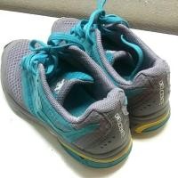 ราคา รองเท้ากีฬาของ DESCENTE เบอร์ 38 (282135916)